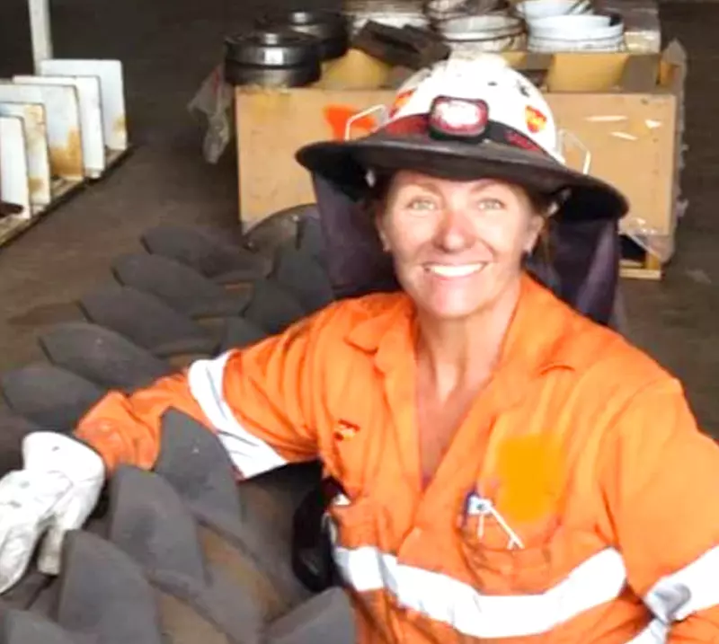 mechanic camille agerbeek